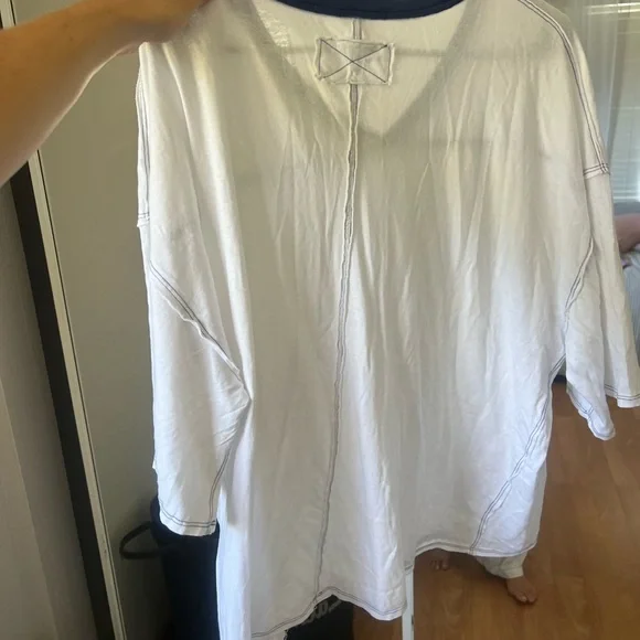 FREE PEOPLE tee shirt - Picture 10 of 11